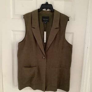 🆕 sanctuary Designed in Los Angeles olive green vest.
